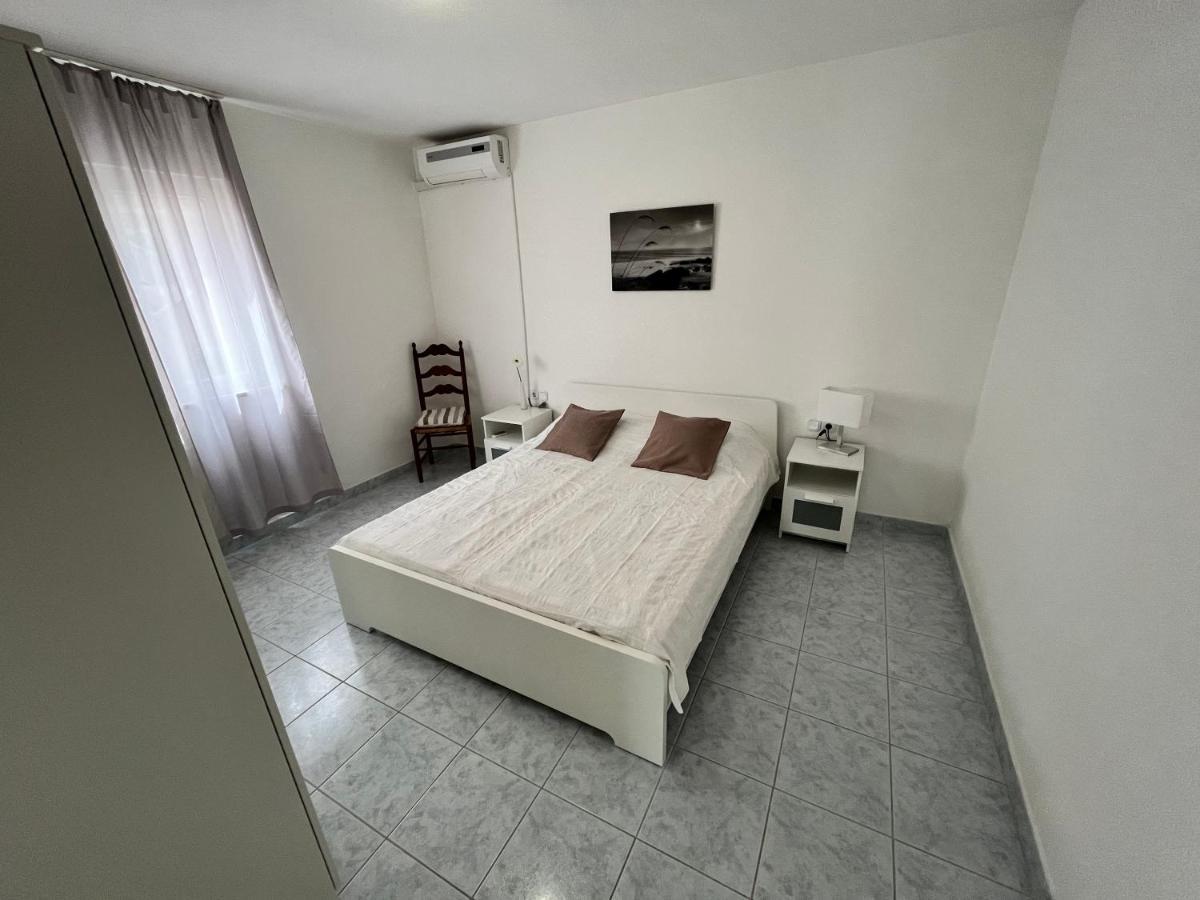 Apartment Senija *